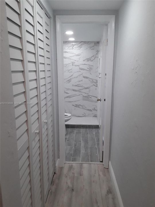 For Sale: $350,000 (3 beds, 2 baths, 1420 Square Feet)