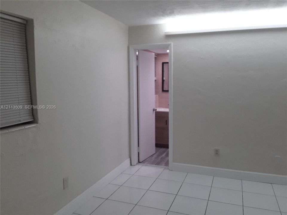 For Sale: $350,000 (3 beds, 2 baths, 1420 Square Feet)