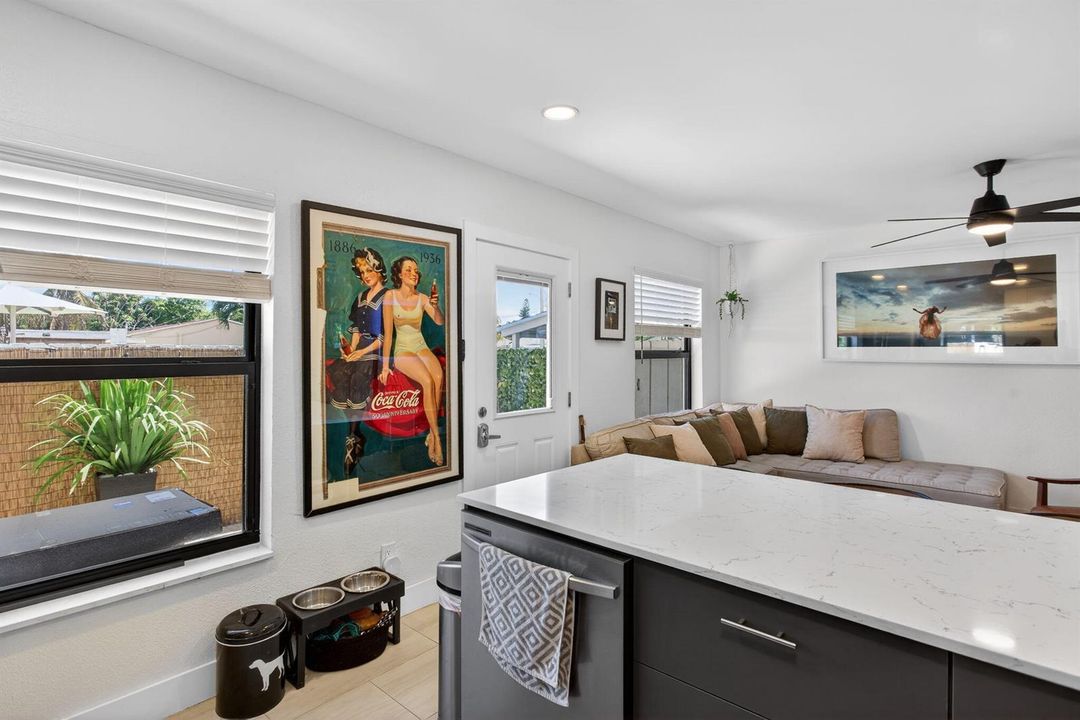 12-web-or-mls-1501-0775