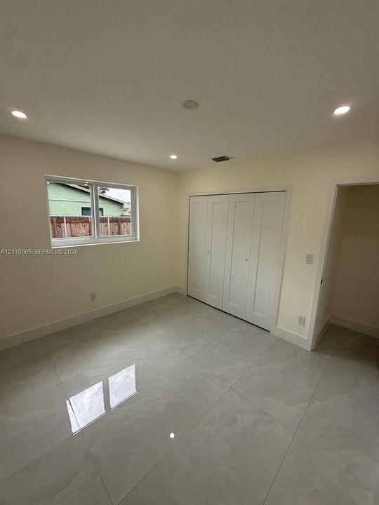 For Sale: $660,000 (3 beds, 2 baths, 1722 Square Feet)