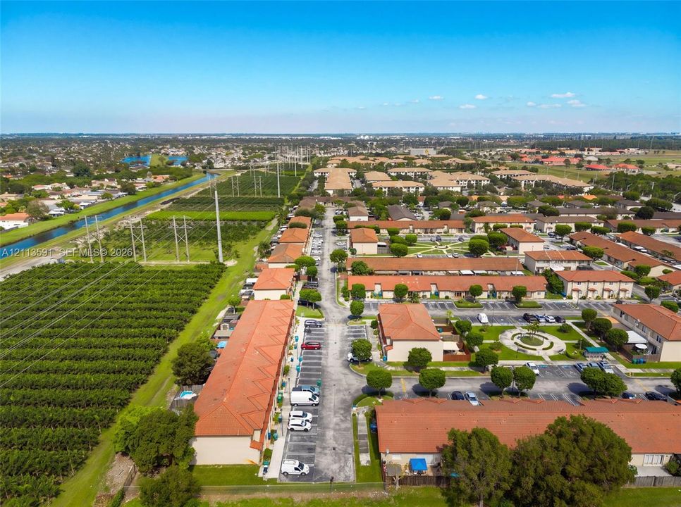 出租: $2,500 (3 贝兹, 2 浴室, 1380 平方英尺)