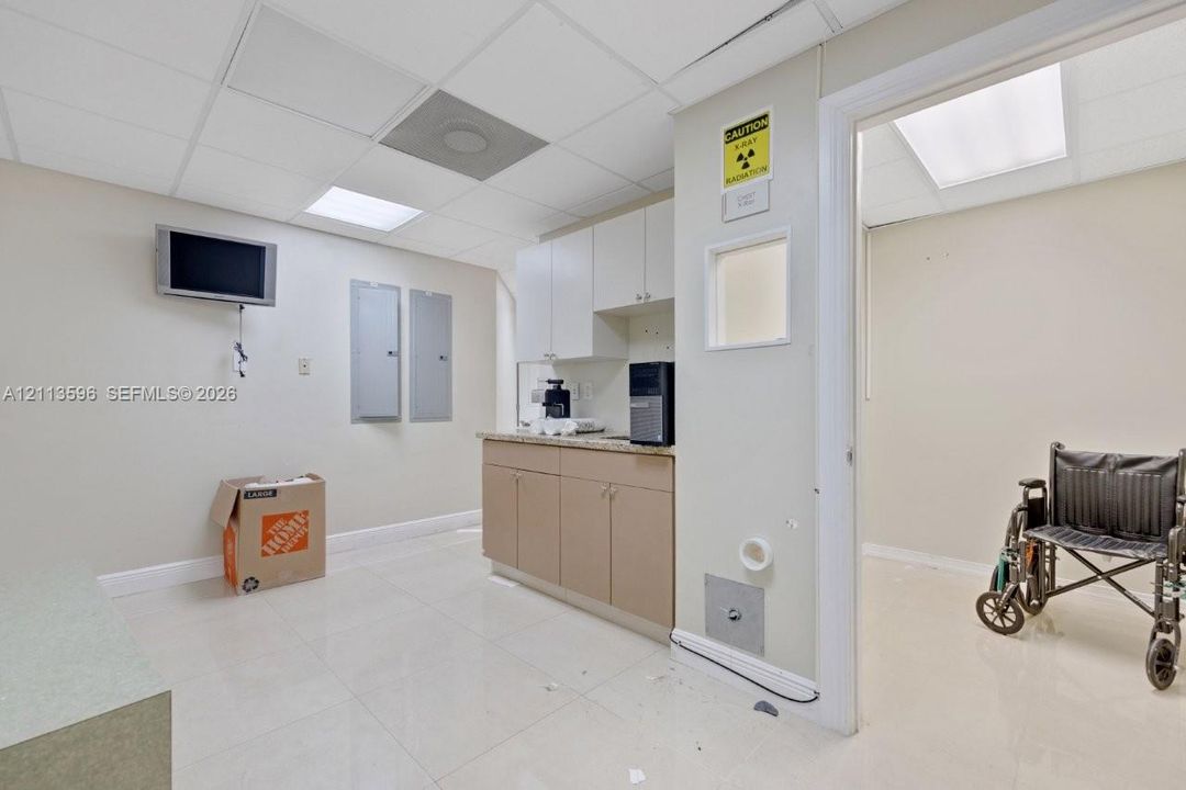 For Sale: $3,995,000 (0 beds, 0 baths, 0 Square Feet)