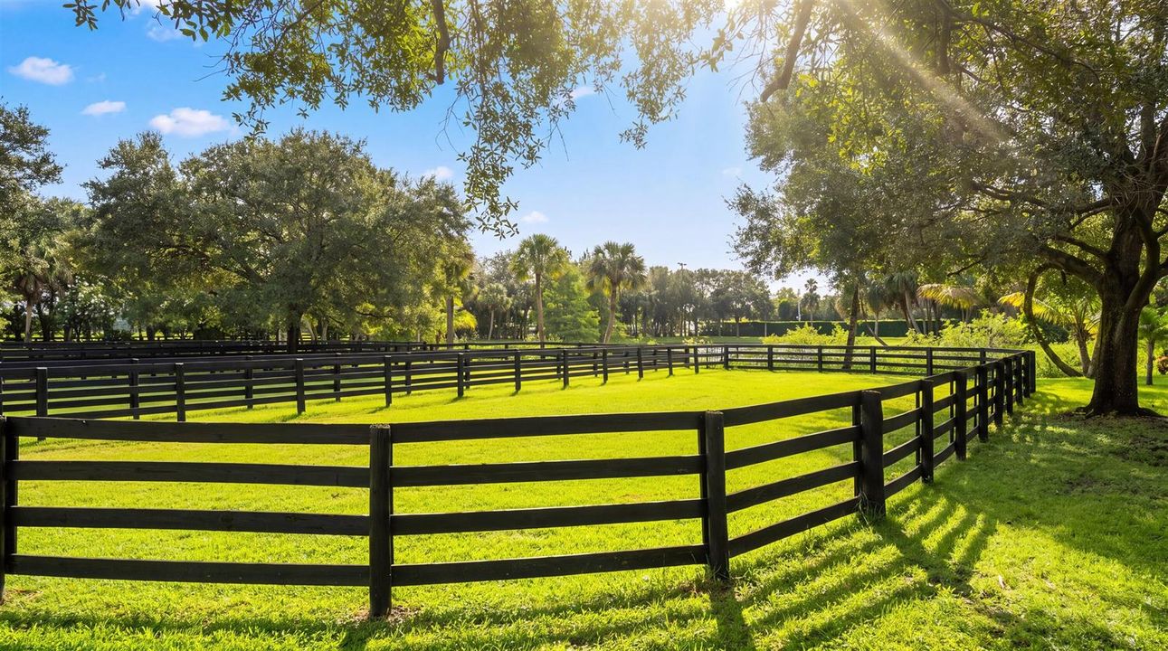099-4980 Stables Way