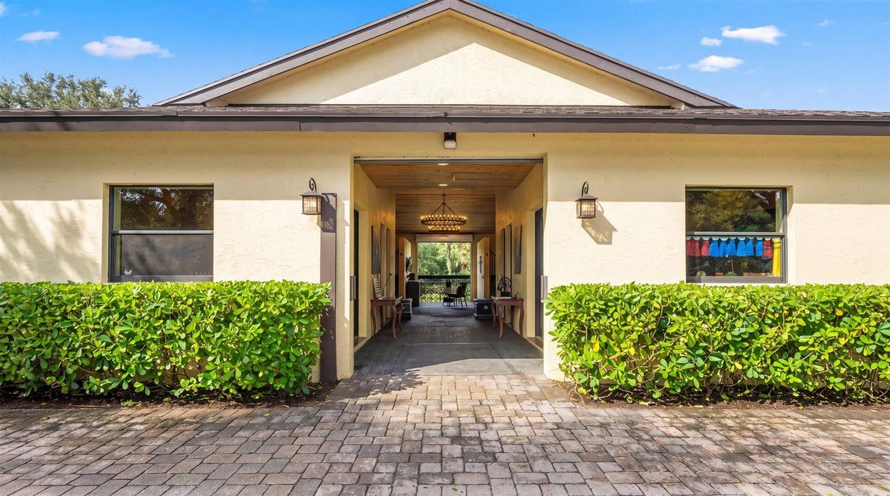 053-4980 Stables Way