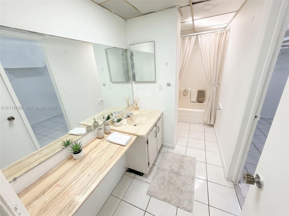 virtually staged