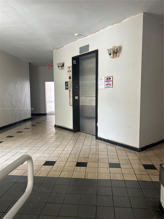 For Rent: $2,200 (2 beds, 2 baths, 840 Square Feet)