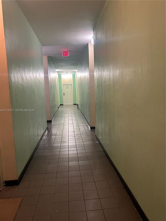 For Rent: $2,200 (2 beds, 2 baths, 840 Square Feet)