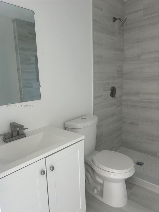 For Rent: $2,200 (2 beds, 2 baths, 840 Square Feet)