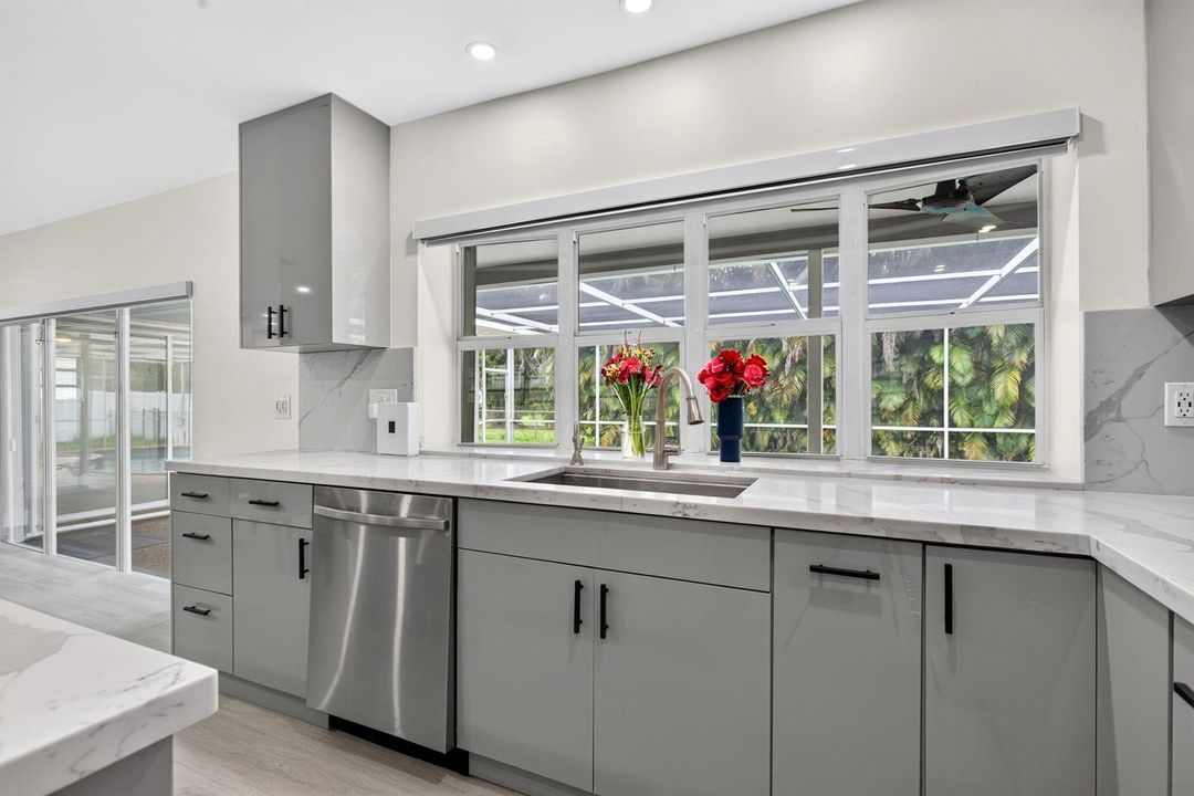 26-web-or-mls-7521-26