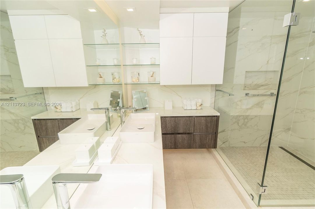 For Rent: $9,750 (2 beds, 2 baths, 1610 Square Feet)