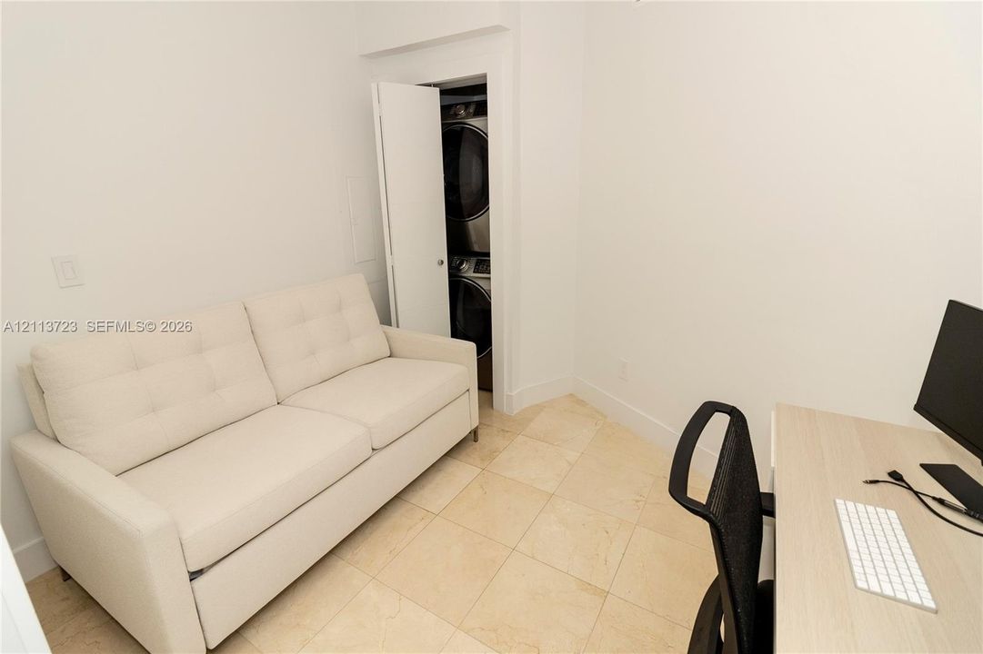 For Rent: $9,750 (2 beds, 2 baths, 1610 Square Feet)