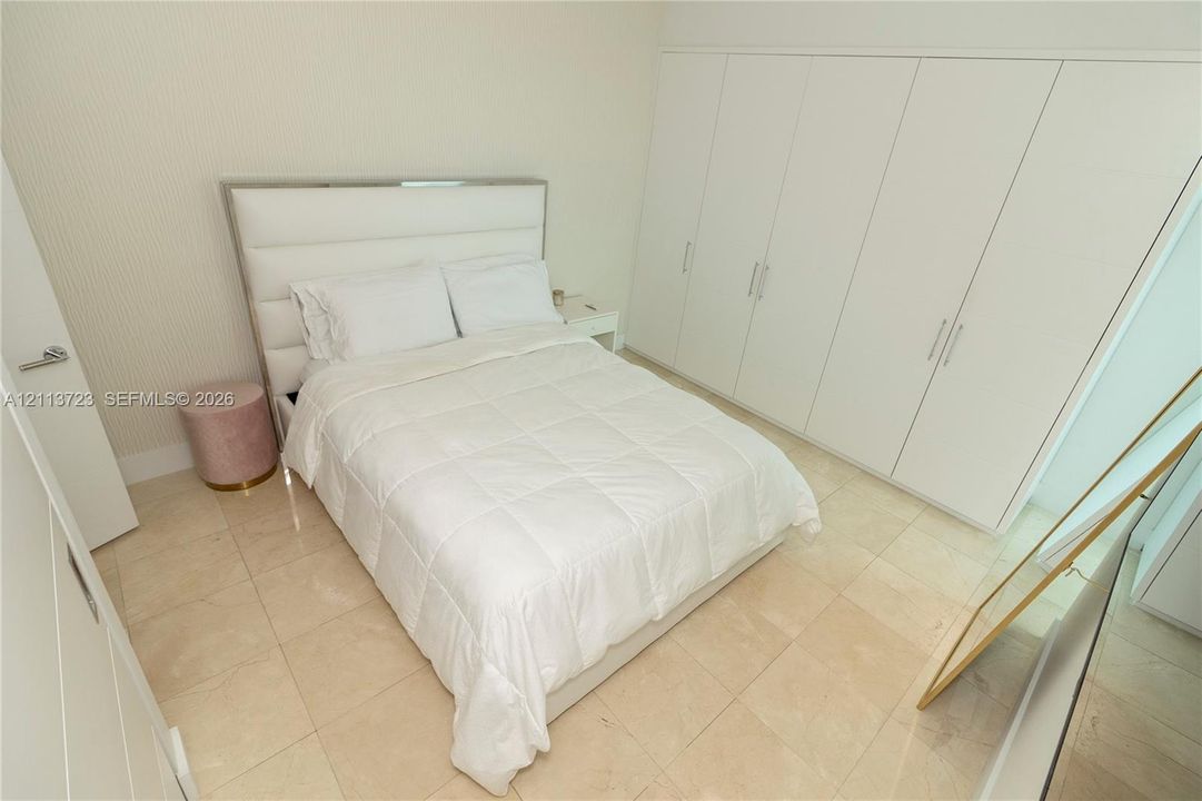 For Rent: $9,750 (2 beds, 2 baths, 1610 Square Feet)