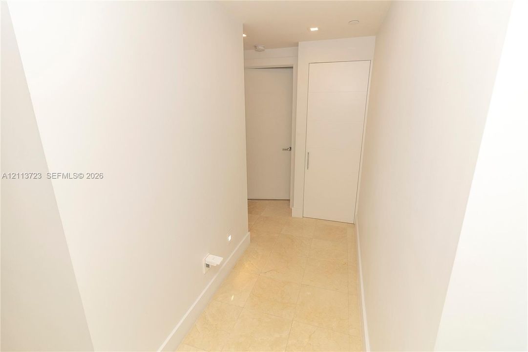 For Rent: $9,750 (2 beds, 2 baths, 1610 Square Feet)