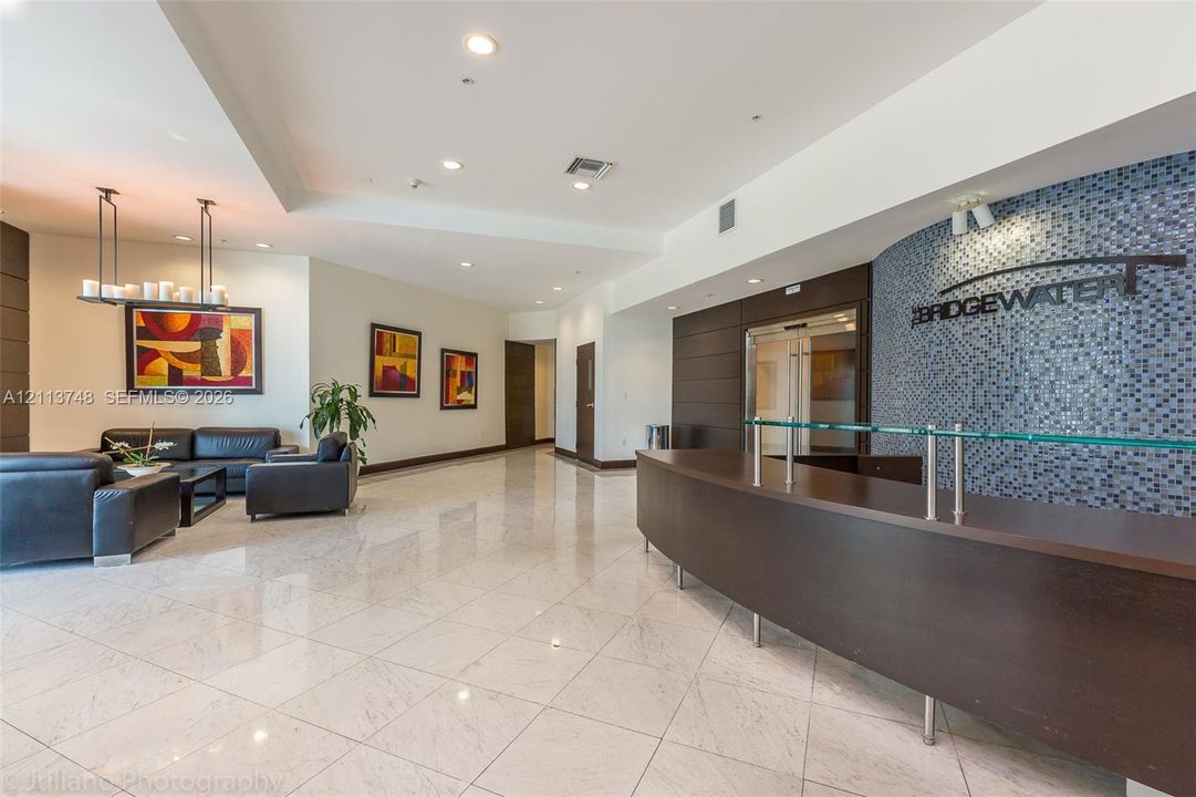 For Rent: $3,600 (2 beds, 2 baths, 1413 Square Feet)