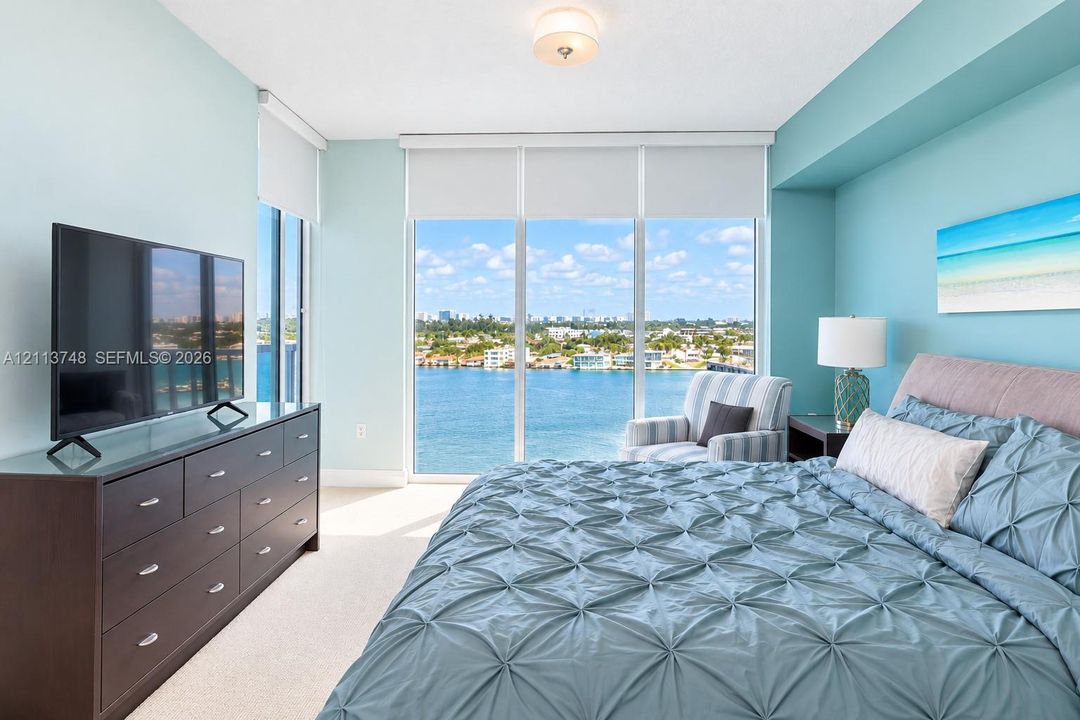 For Rent: $3,600 (2 beds, 2 baths, 1413 Square Feet)