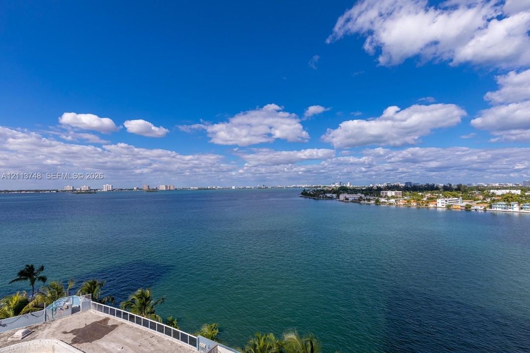 For Rent: $3,600 (2 beds, 2 baths, 1413 Square Feet)