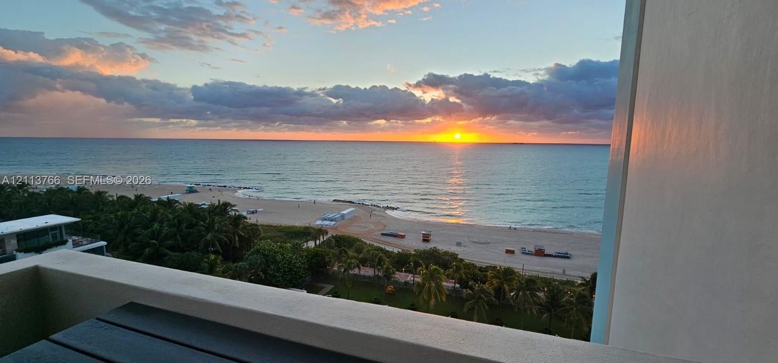 For Rent: $4,500 (2 beds, 2 baths, 1286 Square Feet)