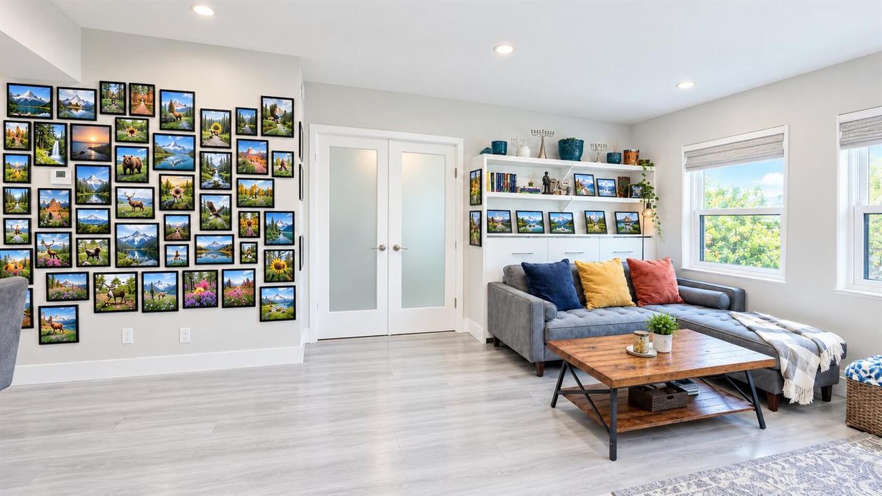 Family room 1