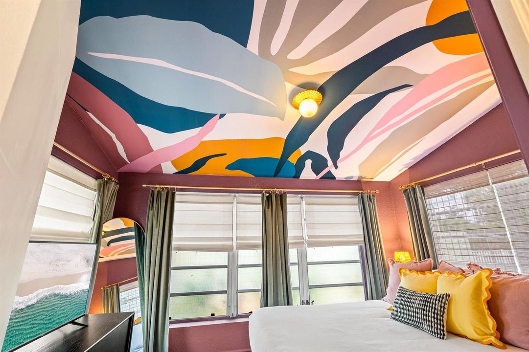 Hallandale Sunshine - Bedroom (1)