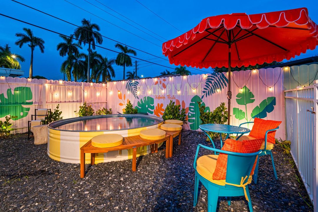 Hallandale Sunshine - Pool area at night