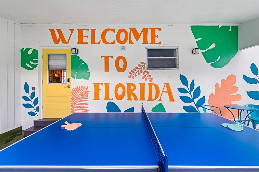 Hallandale Sunshine - Pingpong