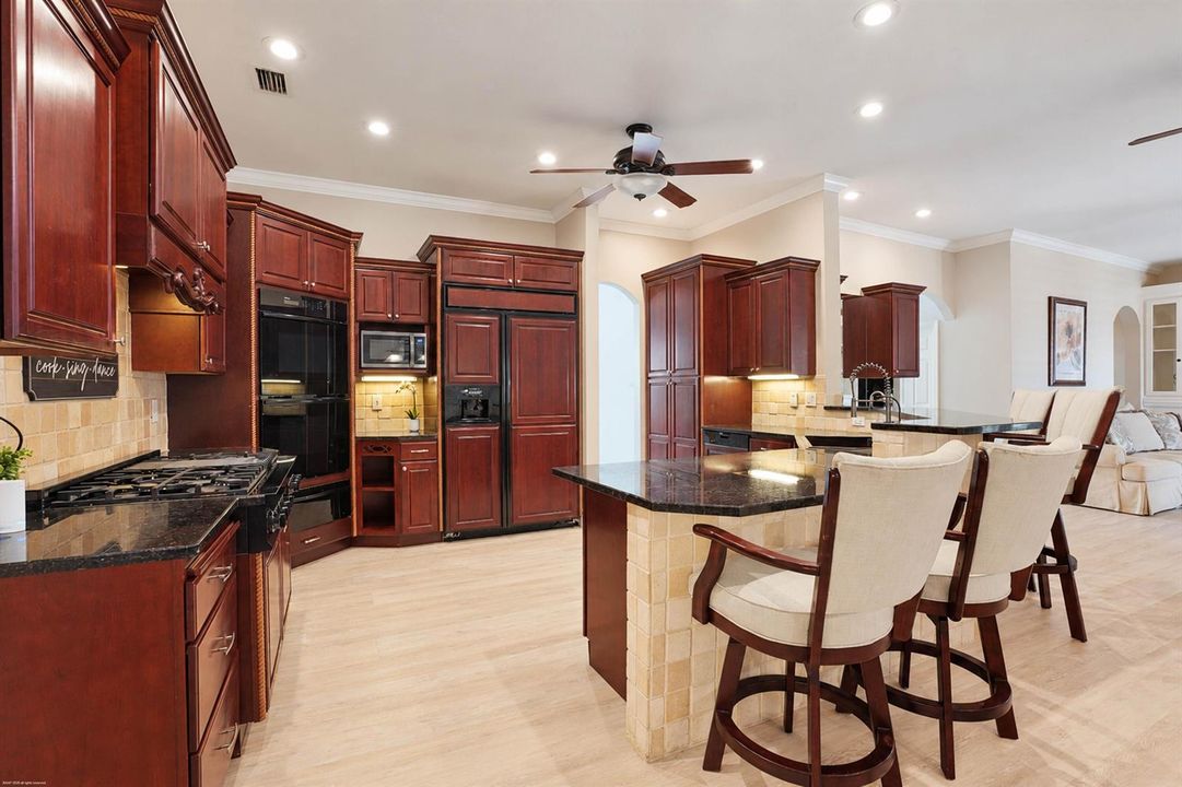 5508 SW Orchid Bay Dr 021