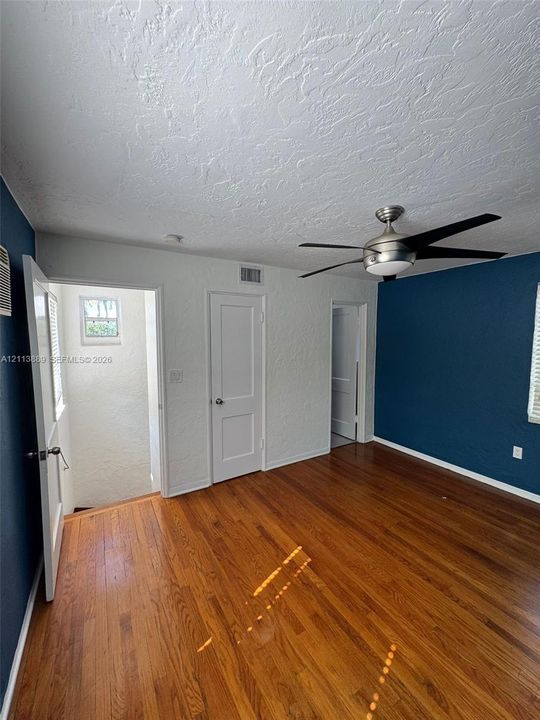 For Rent: $6,500 (3 beds, 2 baths, 1514 Square Feet)