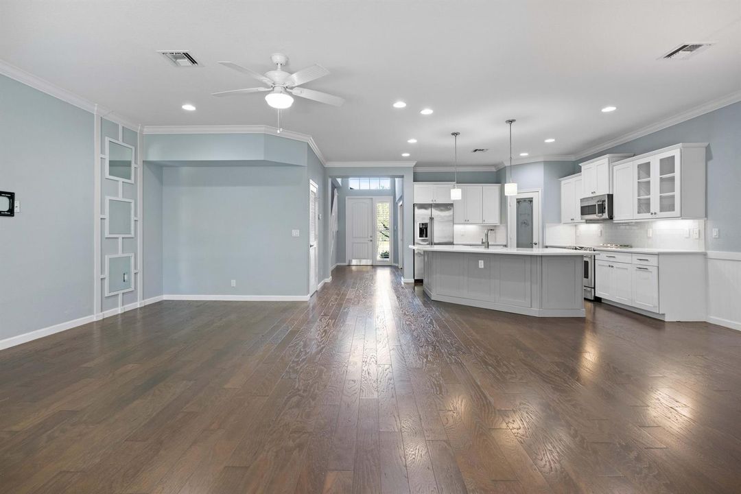 Great Rm into Kitchen