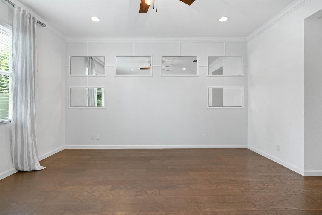 Mstr Bedroom