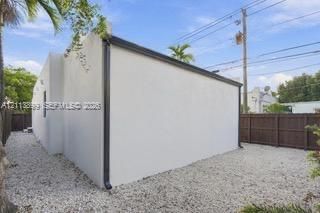 For Sale: $799,000 (3 beds, 3 baths, 1645 Square Feet)