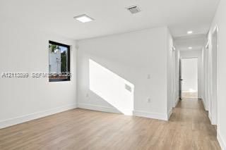 For Sale: $799,000 (3 beds, 3 baths, 1645 Square Feet)