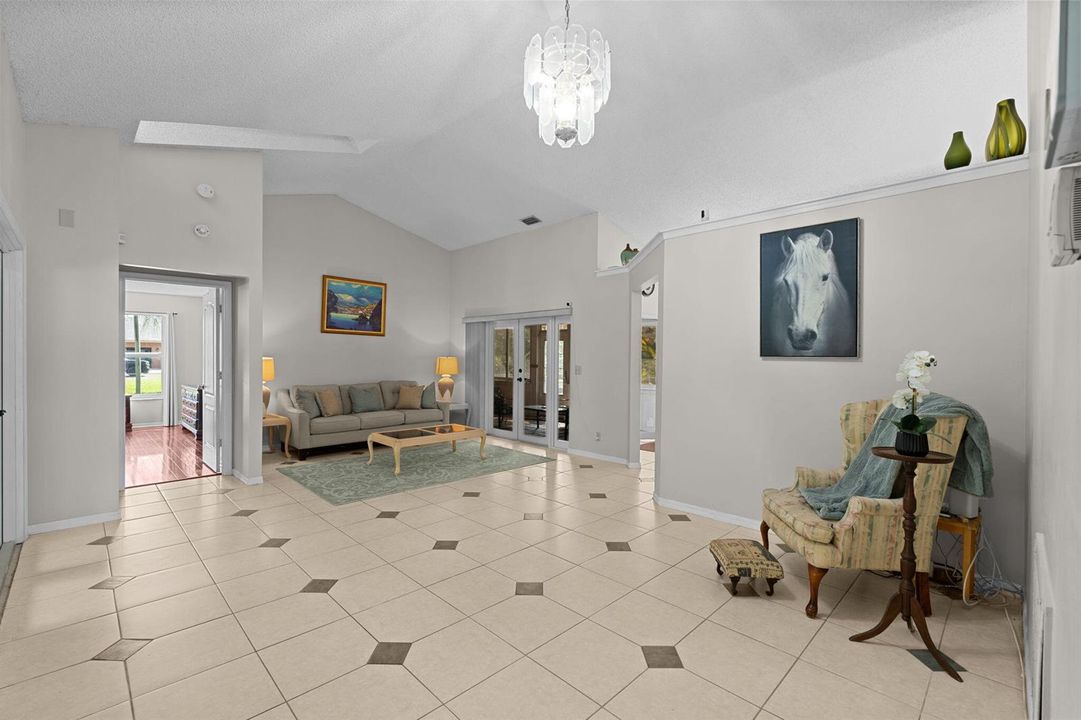 Formal Dining/Living Room