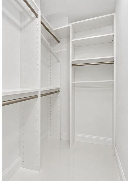 closet_photo_2