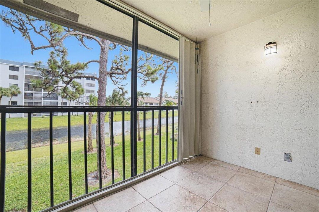 22-Balcony-B