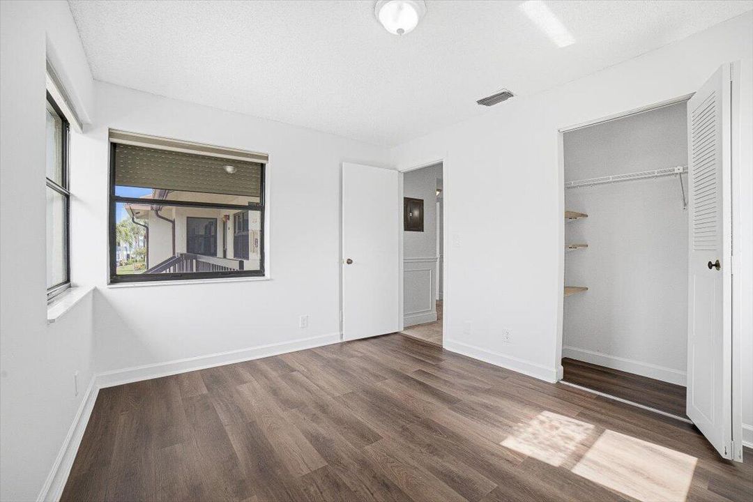10-Bedroom1-C