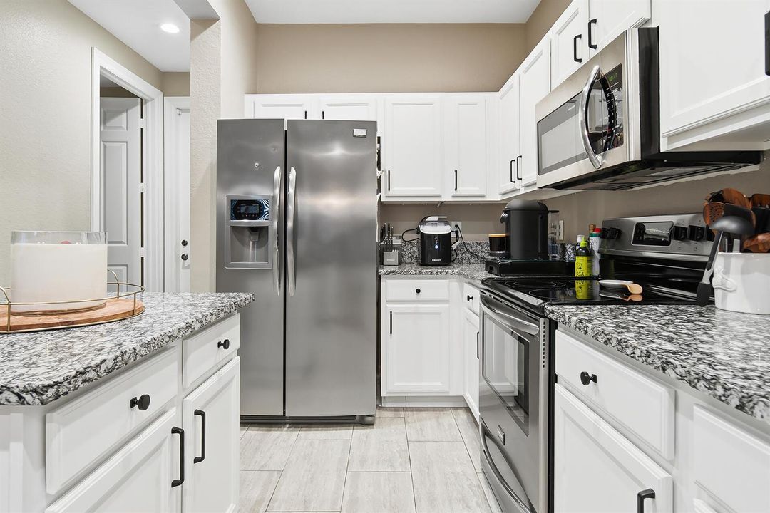 480-AMADOR-LANE-UNIT-4-33401-007