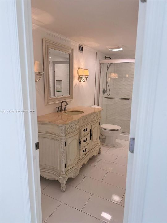В аренду: $2,800 (1 спален, 1 ванн, 1064 Квадратных фут)