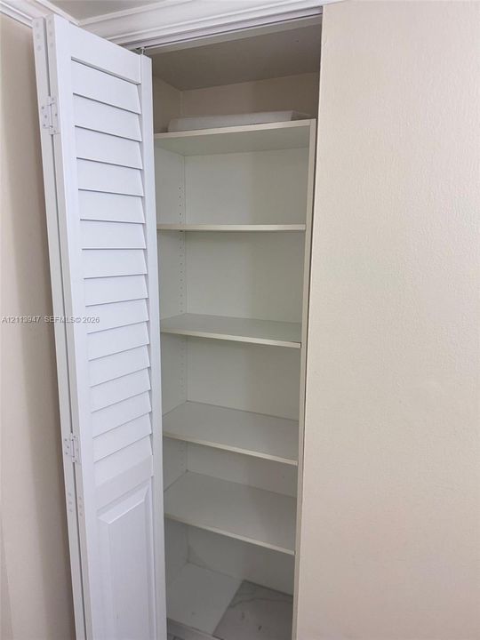 В аренду: $2,800 (1 спален, 1 ванн, 1064 Квадратных фут)