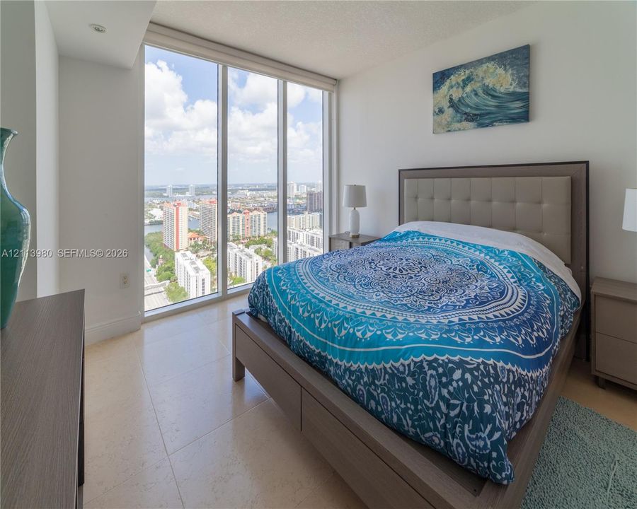For Rent: $7,300 (2 beds, 2 baths, 1423 Square Feet)
