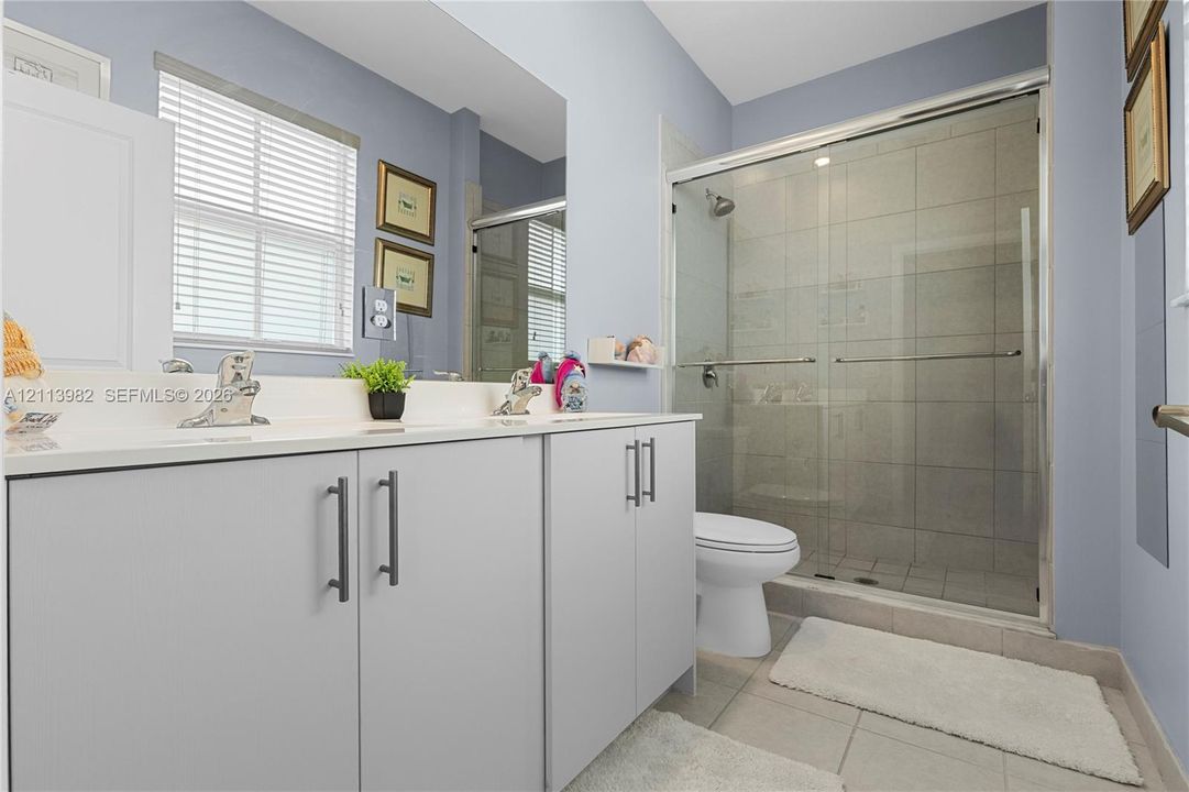 For Rent: $3,800 (3 beds, 2 baths, 1508 Square Feet)