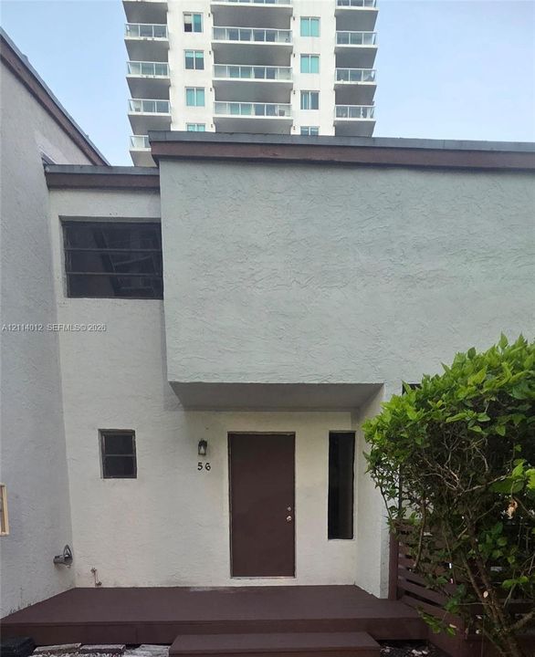 For Rent: $2,600 (2 beds, 1 baths, 1000 Square Feet)