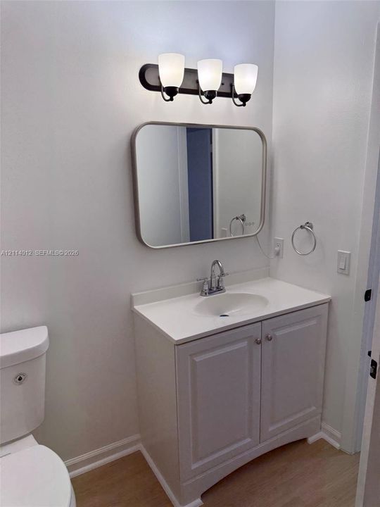 For Rent: $2,600 (2 beds, 1 baths, 1000 Square Feet)