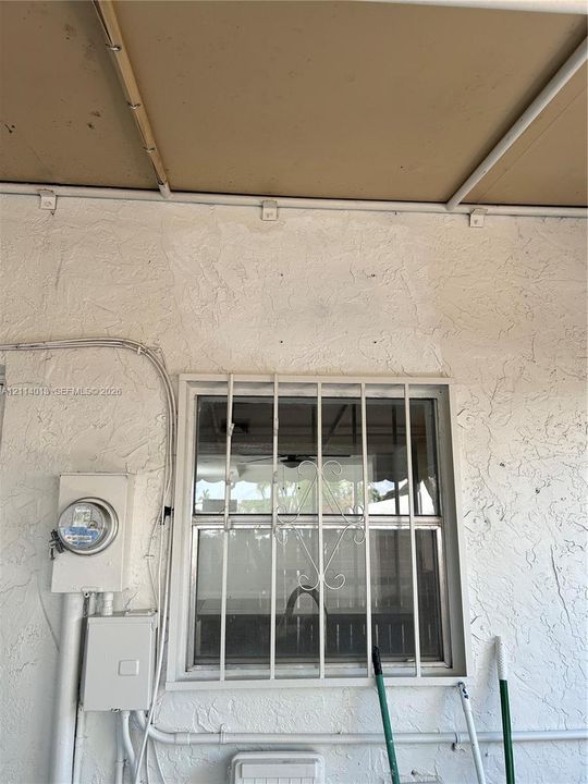 For Rent: $2,800 (3 beds, 2 baths, 1378 Square Feet)
