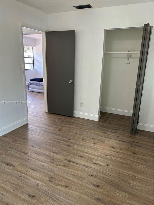 For Rent: $2,800 (3 beds, 2 baths, 1378 Square Feet)
