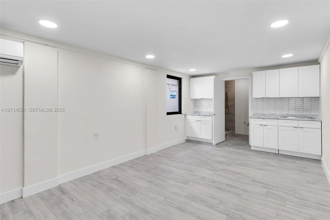 For Sale: $799,000 (0 beds, 0 baths, 2128 Square Feet)
