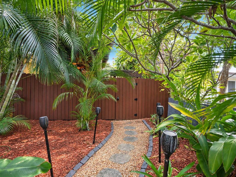 84-web-or-mls-051_Property_051_Edited