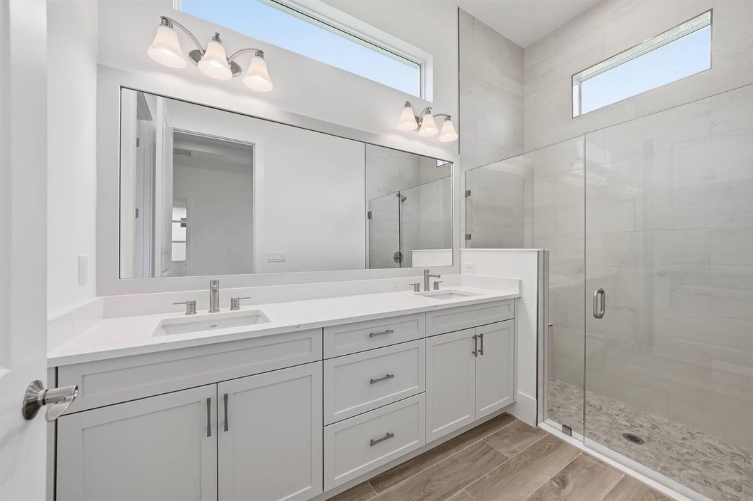 Owner's Bath