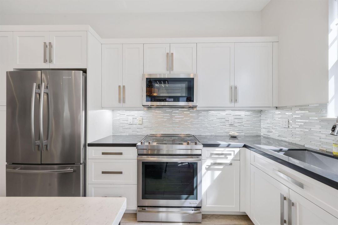 914 Saint George Boulevard - 14.jpg-FULL