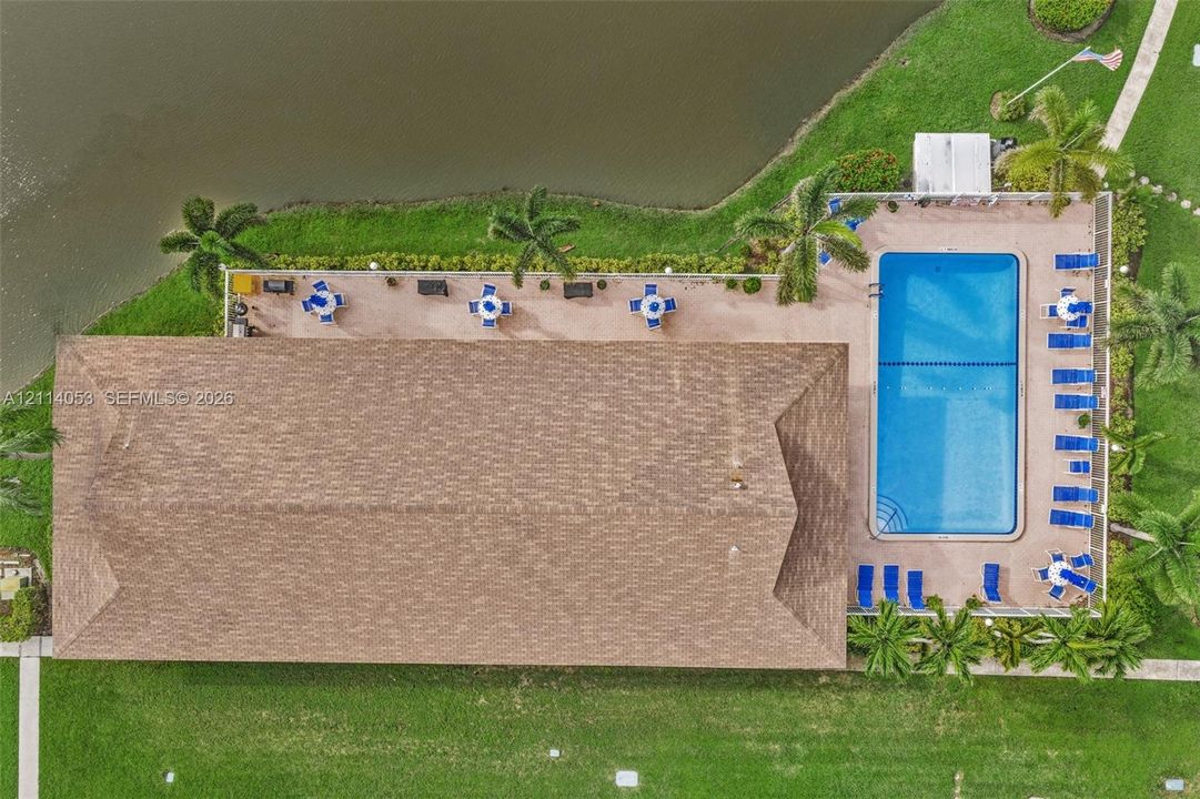 В аренду: $1,800 (2 спален, 2 ванн, 1144 Квадратных фут)