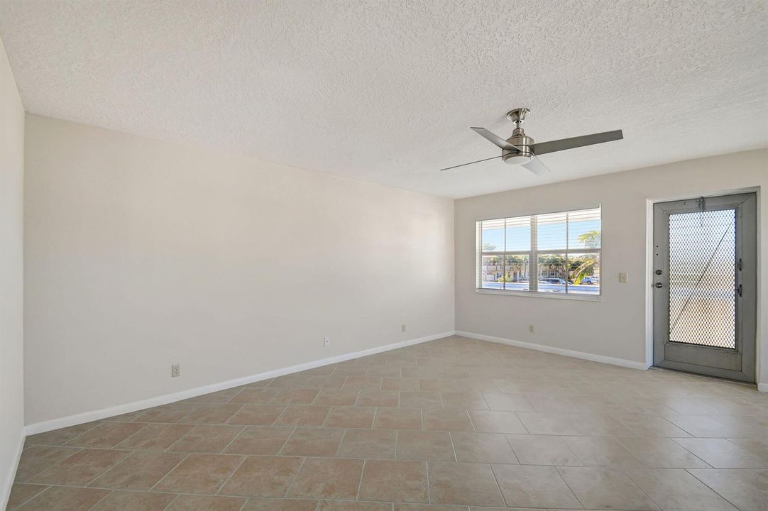 6-web-or-mls-Apartment (6)